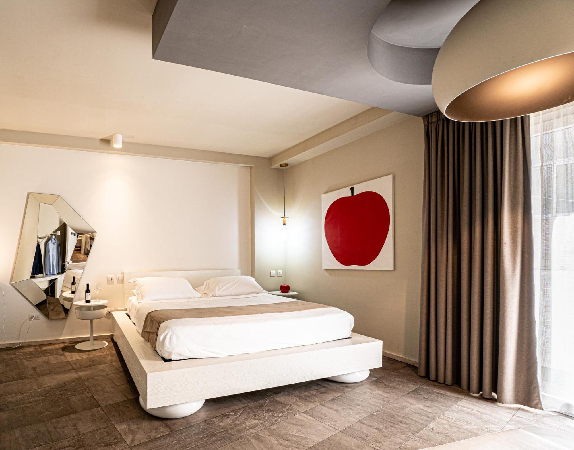 Neko Boutique Hotel Κάλιαρι Δωμάτιο φωτογραφία